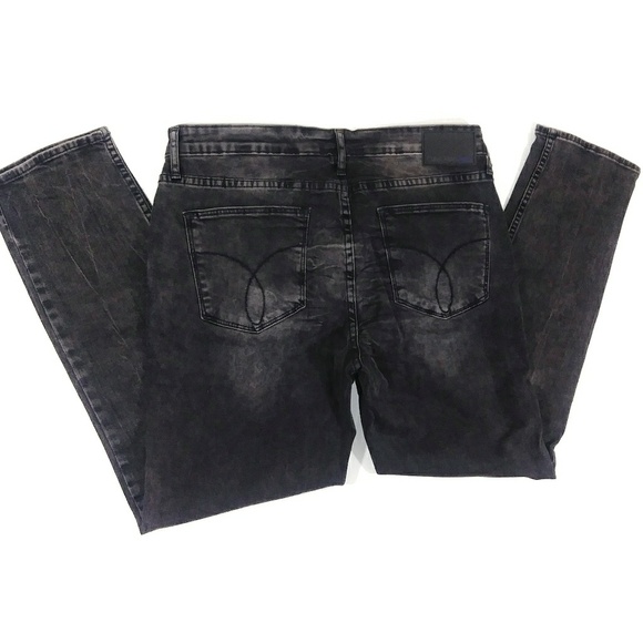 🚺NWOT CALVIN KLEIN Ultimate Skinny Ankle Jeans - Picture 3 of 8